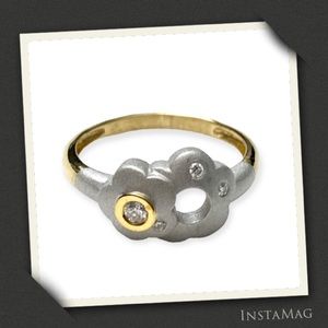 18K WHITE & YELLOW GOLD DIAMOND Flower Ring